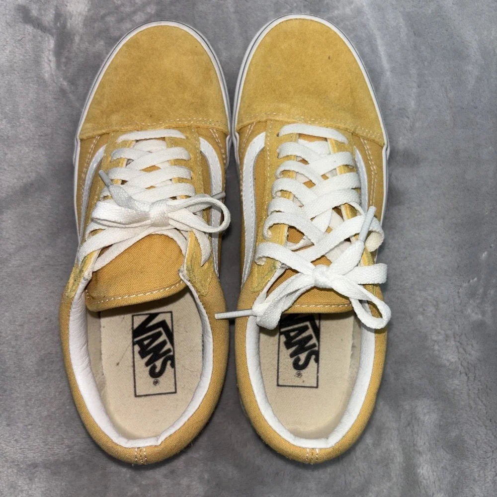 VANS Old Skool Off The Wall Yellow Suede Sneakers M Size 6 W Size 7 1/2